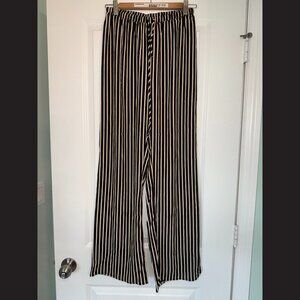 DISSH Black & White Stripe Wide Leg “Sting” Pants Size 4